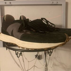 black and grey new balance men’s shoes. size 12.